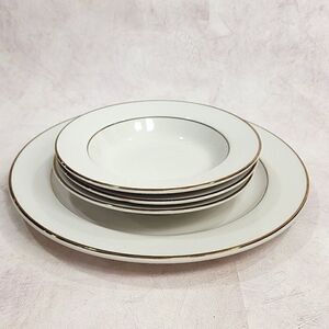 HOMER LAUGLIN Eggshell Nautilus 8" Soup Bowls / 12" Plate Gold Trim SET OF 4